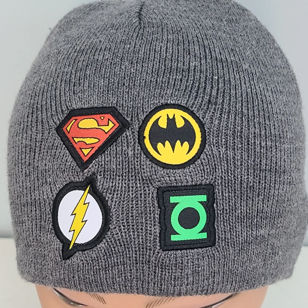 DC Comics Justice League Youth Beanie Batman Super Man Flash Green Lantern